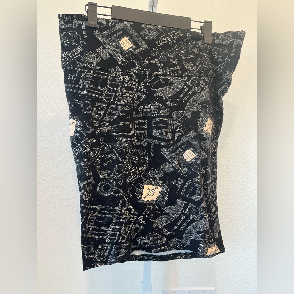 Torrid Marauder's‎ Map Skirt Harry Potter Print